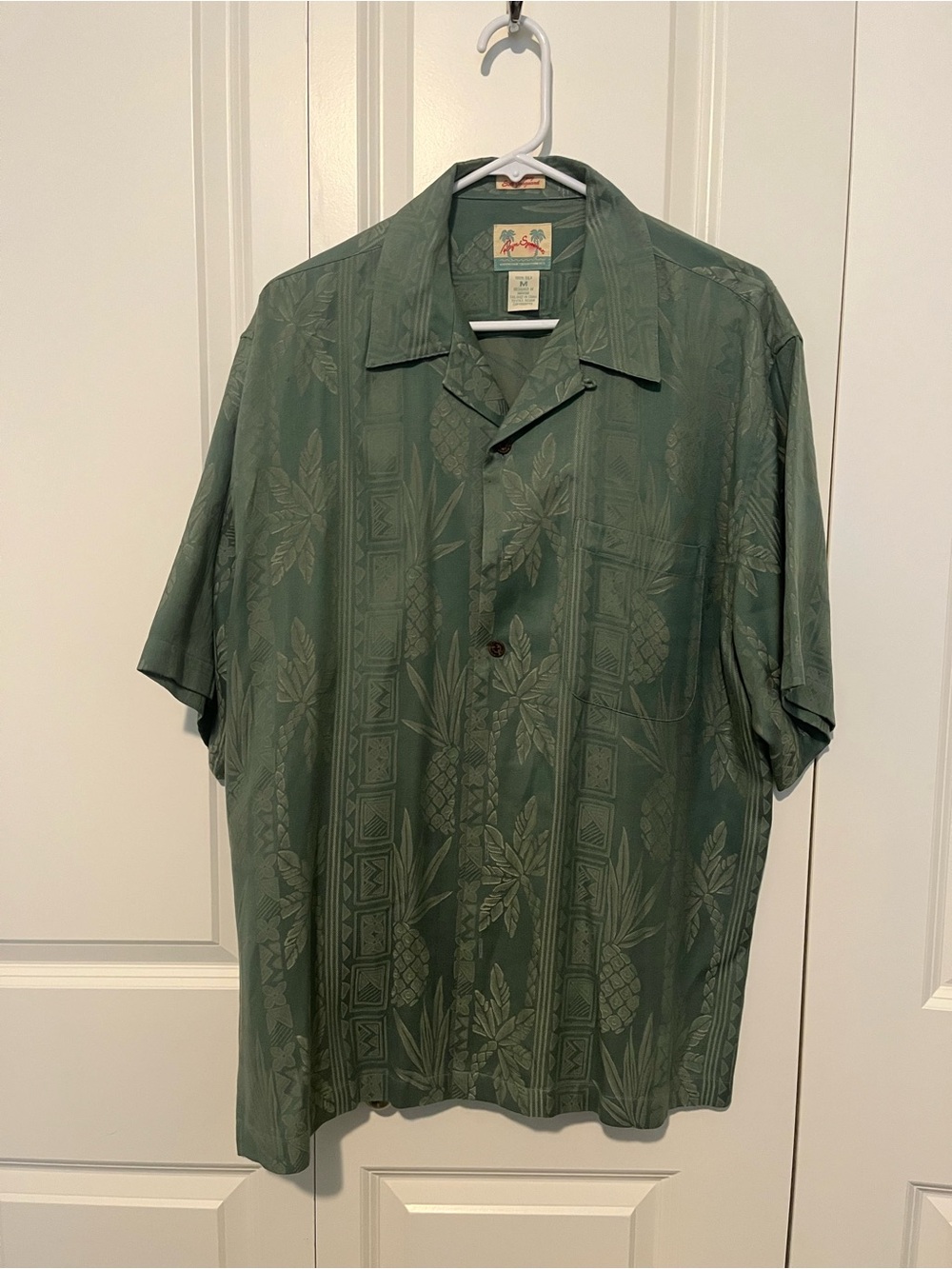 Reyn Spooner 100% Silk Jacquard Green Aloha Shirt, Men’s Medium, EUC